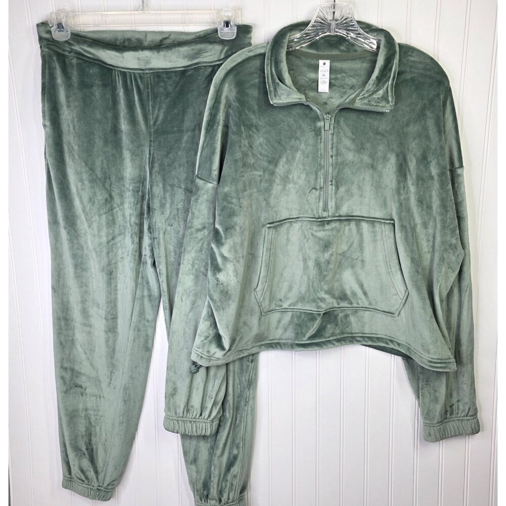 Yogalicious Tracksuit Womens M Green Velour Sweats Jogger Half Zip Top Lux Y2K